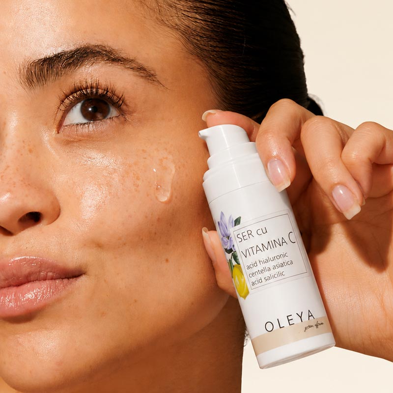 Ultimate Bright C-Booster – Ser iluminator, antioxidant cu Vitamina C, Acid Salicilic si Acid Hialuronic
